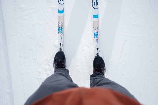 Comment choisir son matériel de sports de glisse selon son niveau et son budget ?